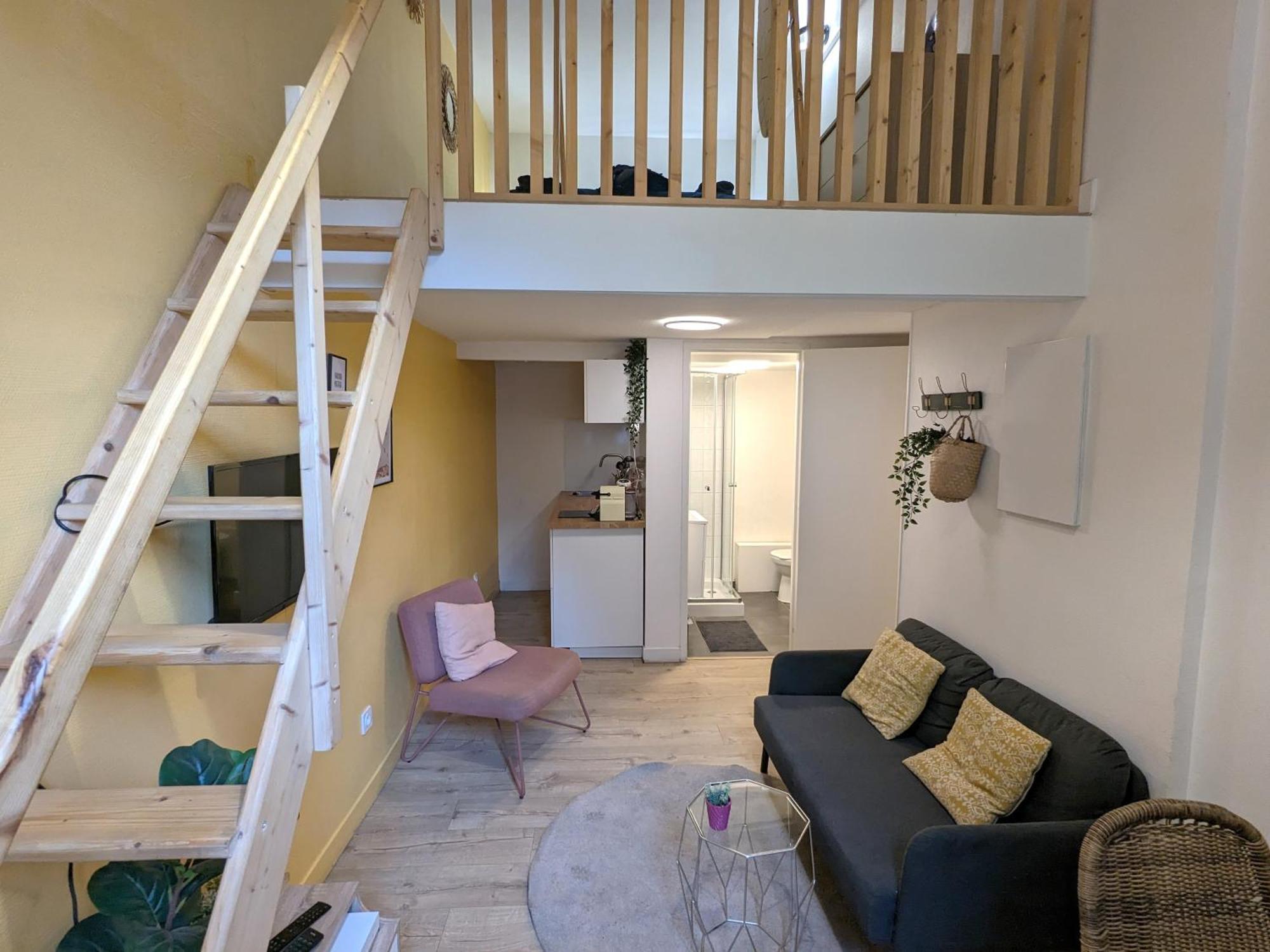 Duplex, Boheme Et Fonctionnel Proche Gratte-Ciel Διαμέρισμα Βιλερμπάν Εξωτερικό φωτογραφία