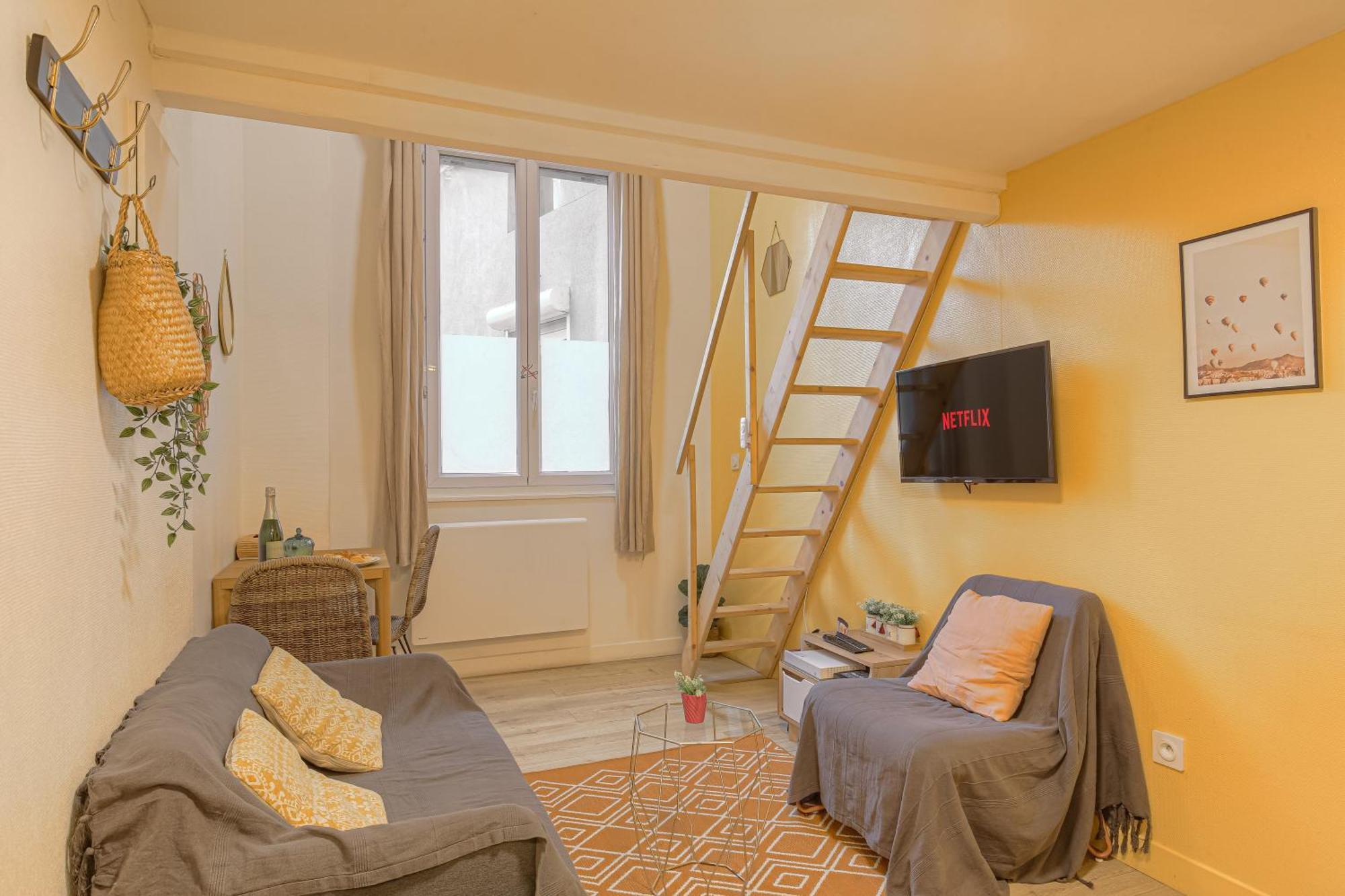 Duplex, Boheme Et Fonctionnel Proche Gratte-Ciel Διαμέρισμα Βιλερμπάν Εξωτερικό φωτογραφία