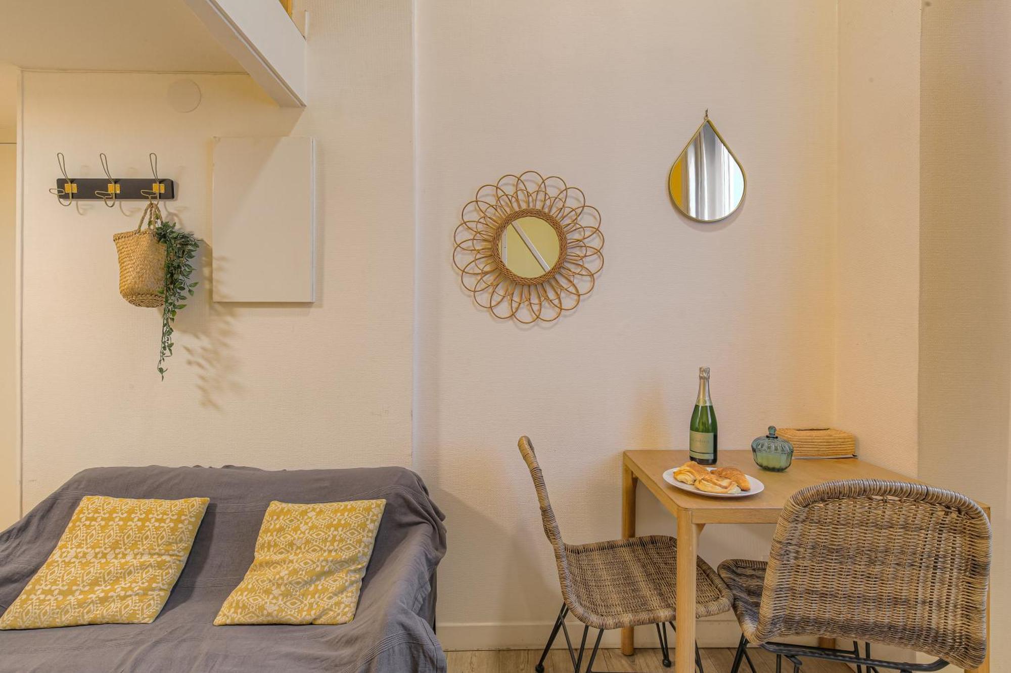 Duplex, Boheme Et Fonctionnel Proche Gratte-Ciel Διαμέρισμα Βιλερμπάν Εξωτερικό φωτογραφία